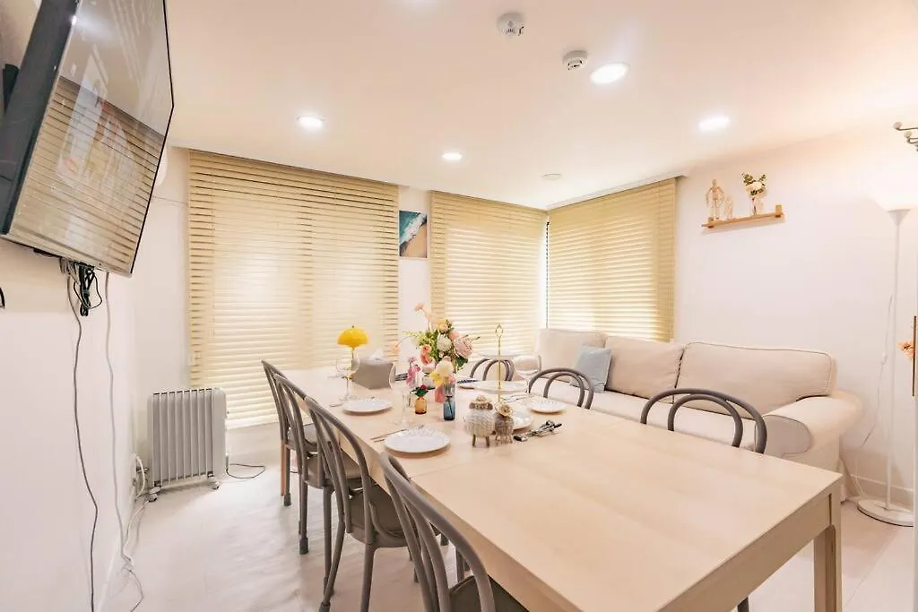 ソウル特別市 House For Large Families, Metro 2Min, #Securityヴィラ 韓国